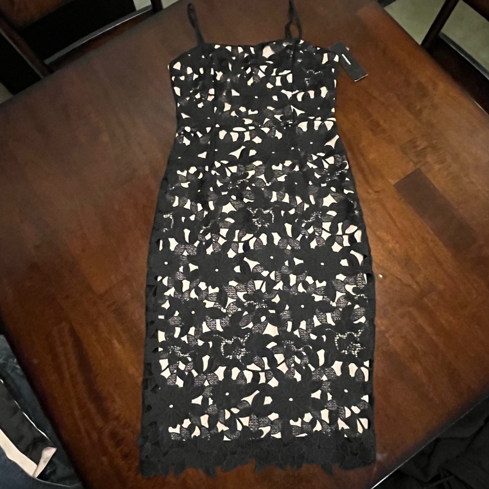 Lulus Spaghetti Strap Lace Dress NWT